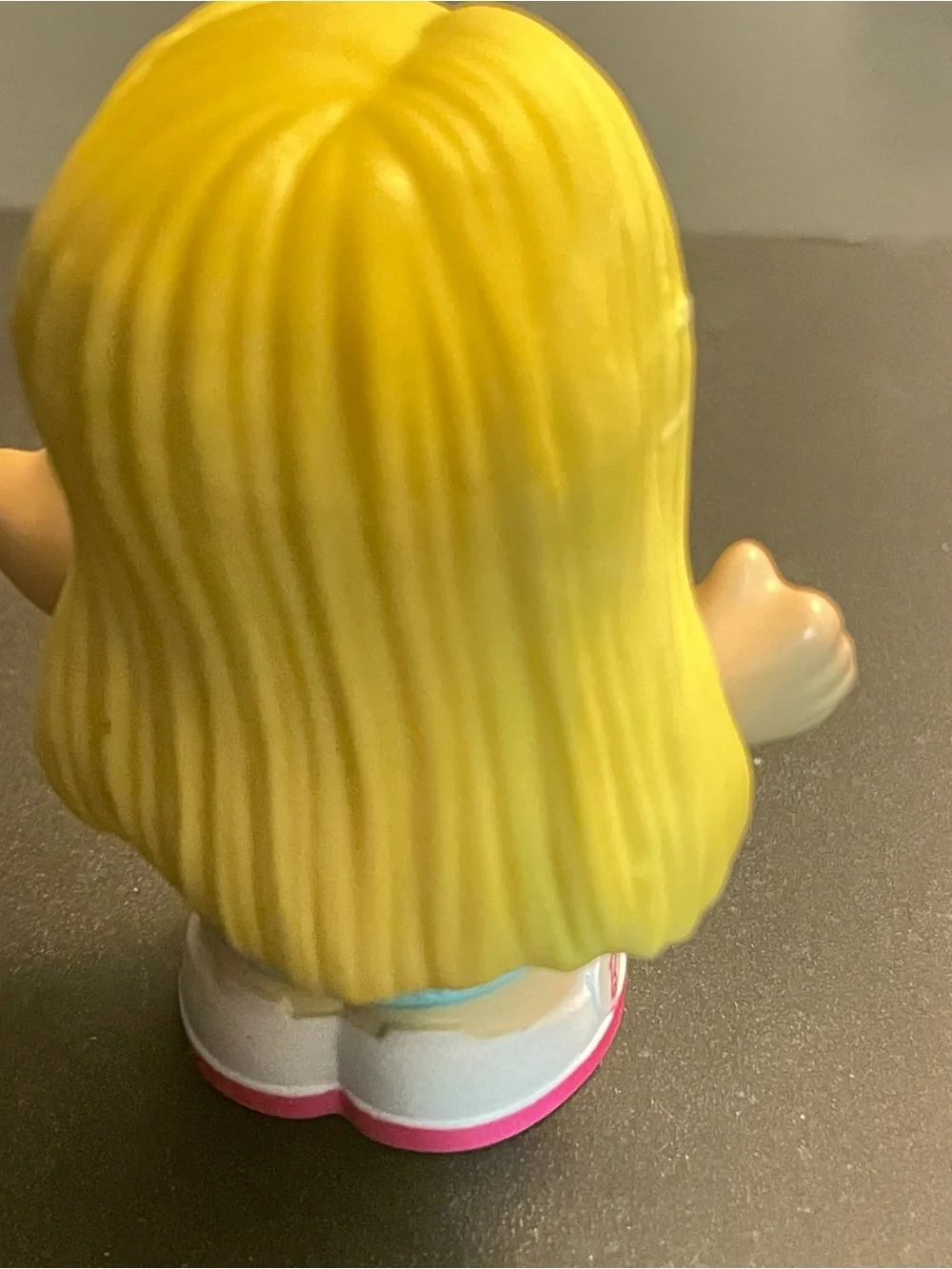 Fisher Price Little People Figure Barbie Girl Dreamhouse Blonde Hair